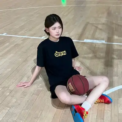杨翔